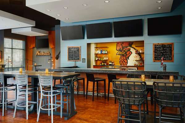 Bar - Hilton Garden Inn Downtown Nashville