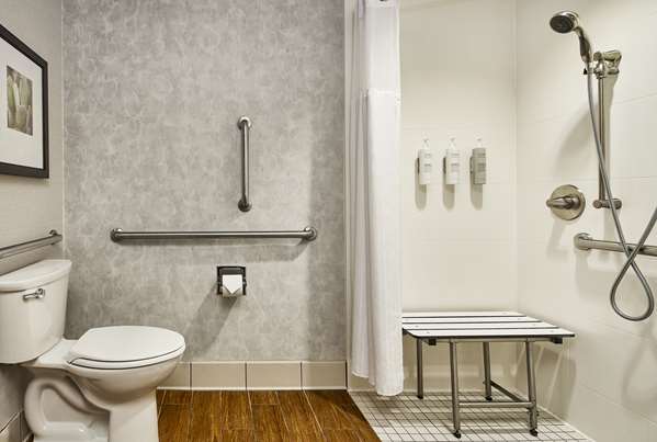  - Hilton Garden Inn Downtown Nashville