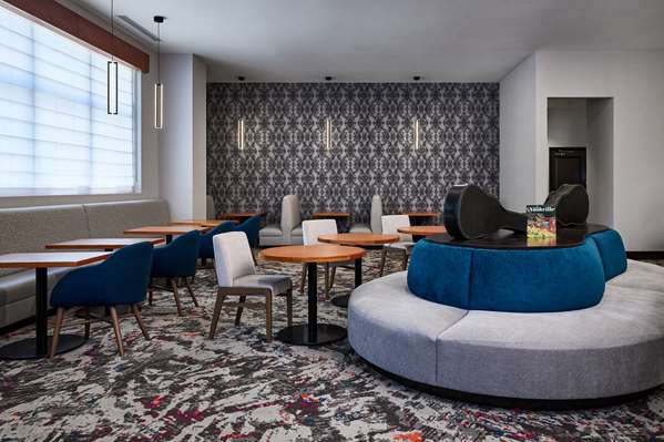 Restaurant - Hilton Garden Inn Downtown Nashville