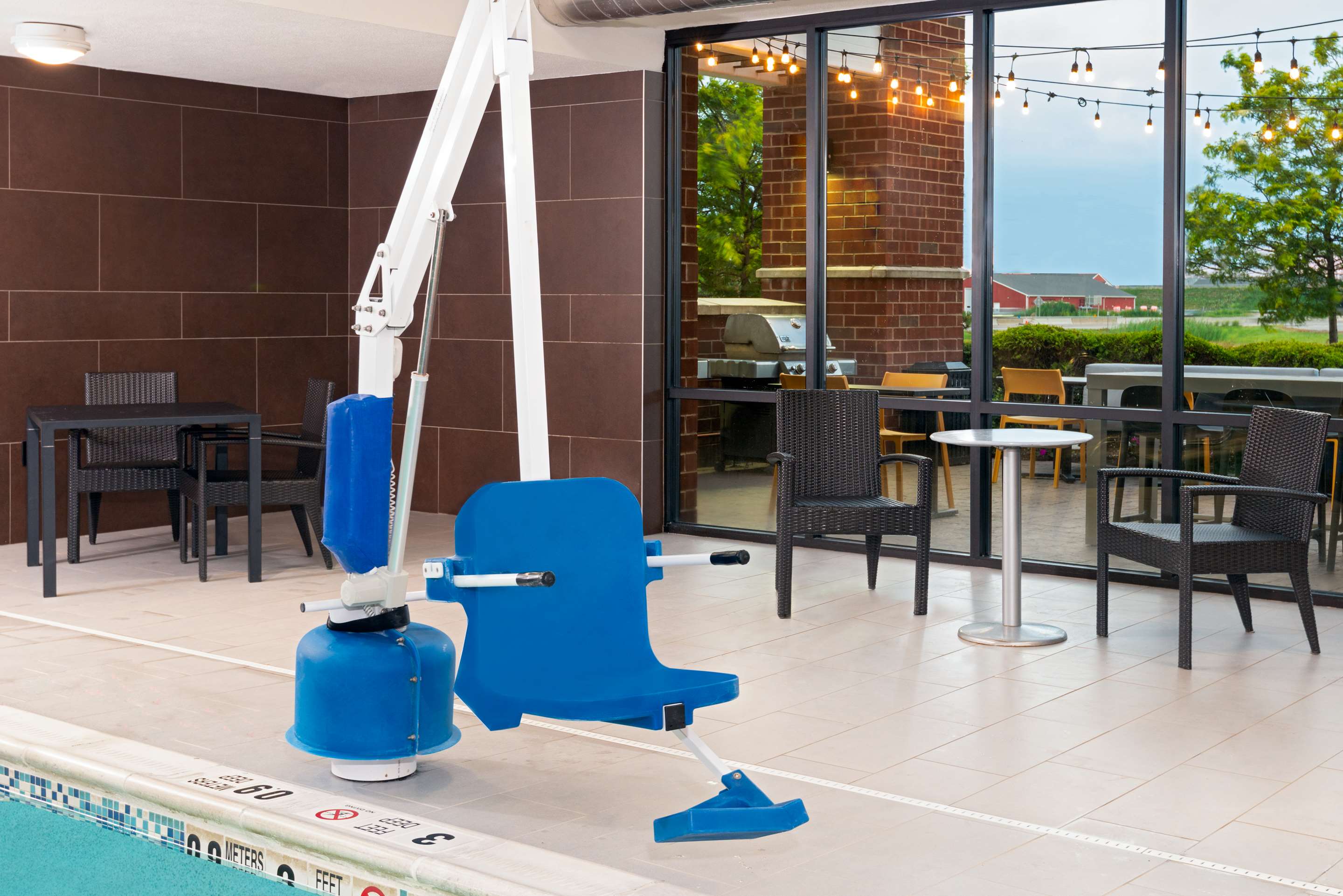 Pool | Home2 Suites by Hilton Buffalo Airport / Galleria Mall