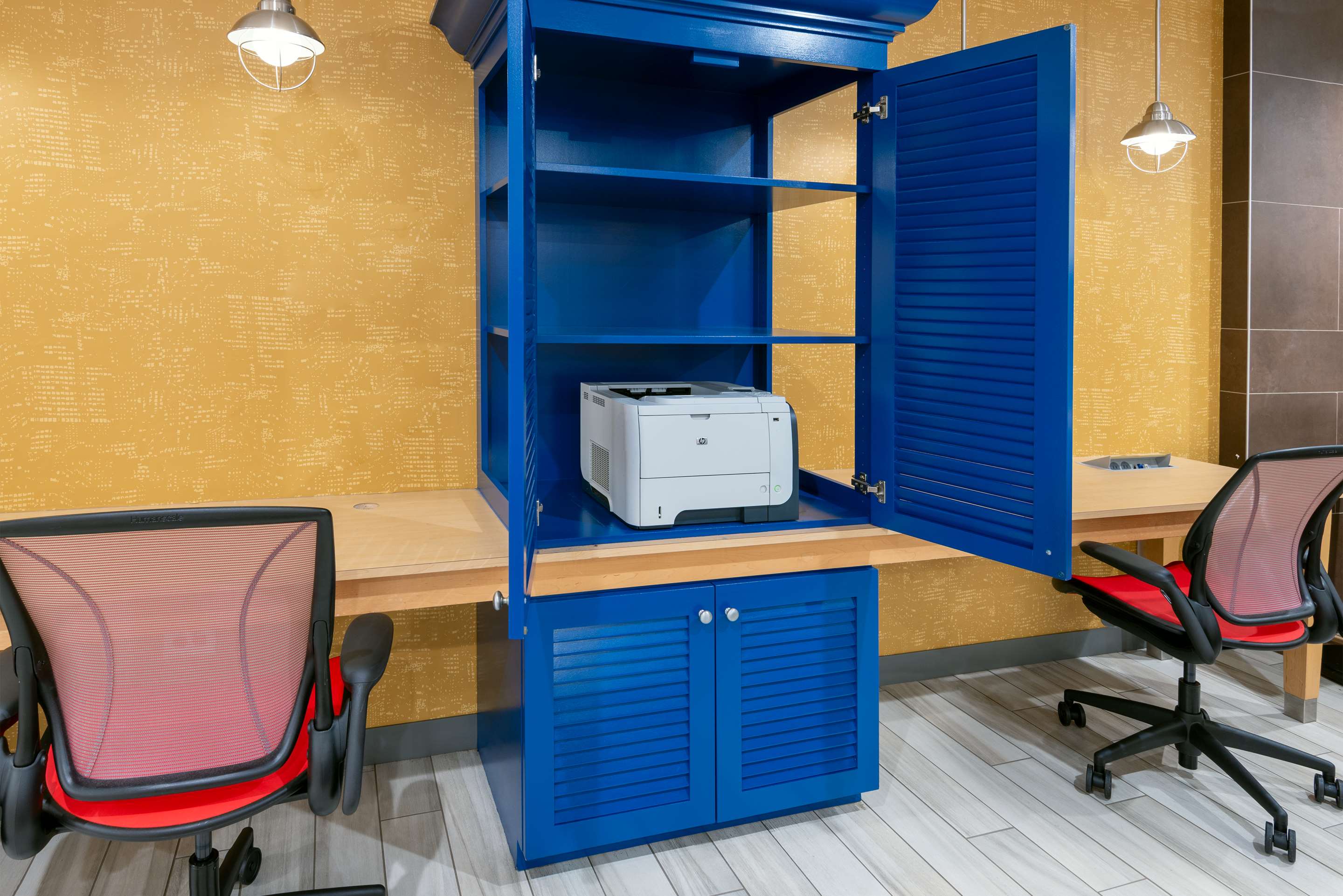 Business Center | Home2 Suites by Hilton Buffalo Airport / Galleria Mall