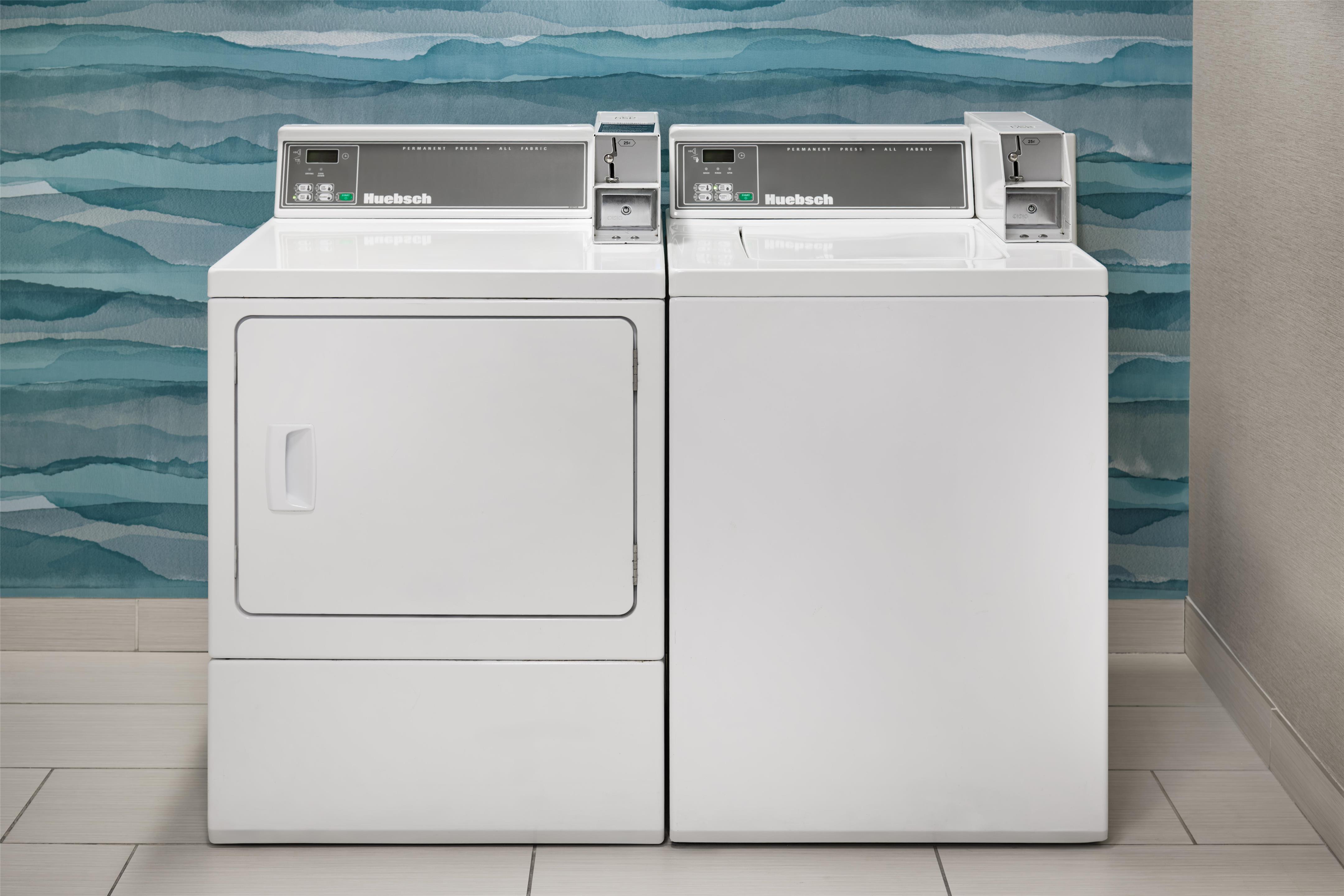 Laundry | Hampton Inn & Suites Detroit/Troy