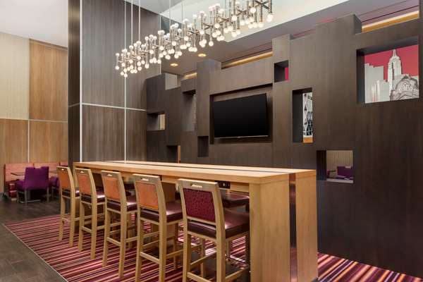 Amenities - Hampton Inn Times Square Center New York