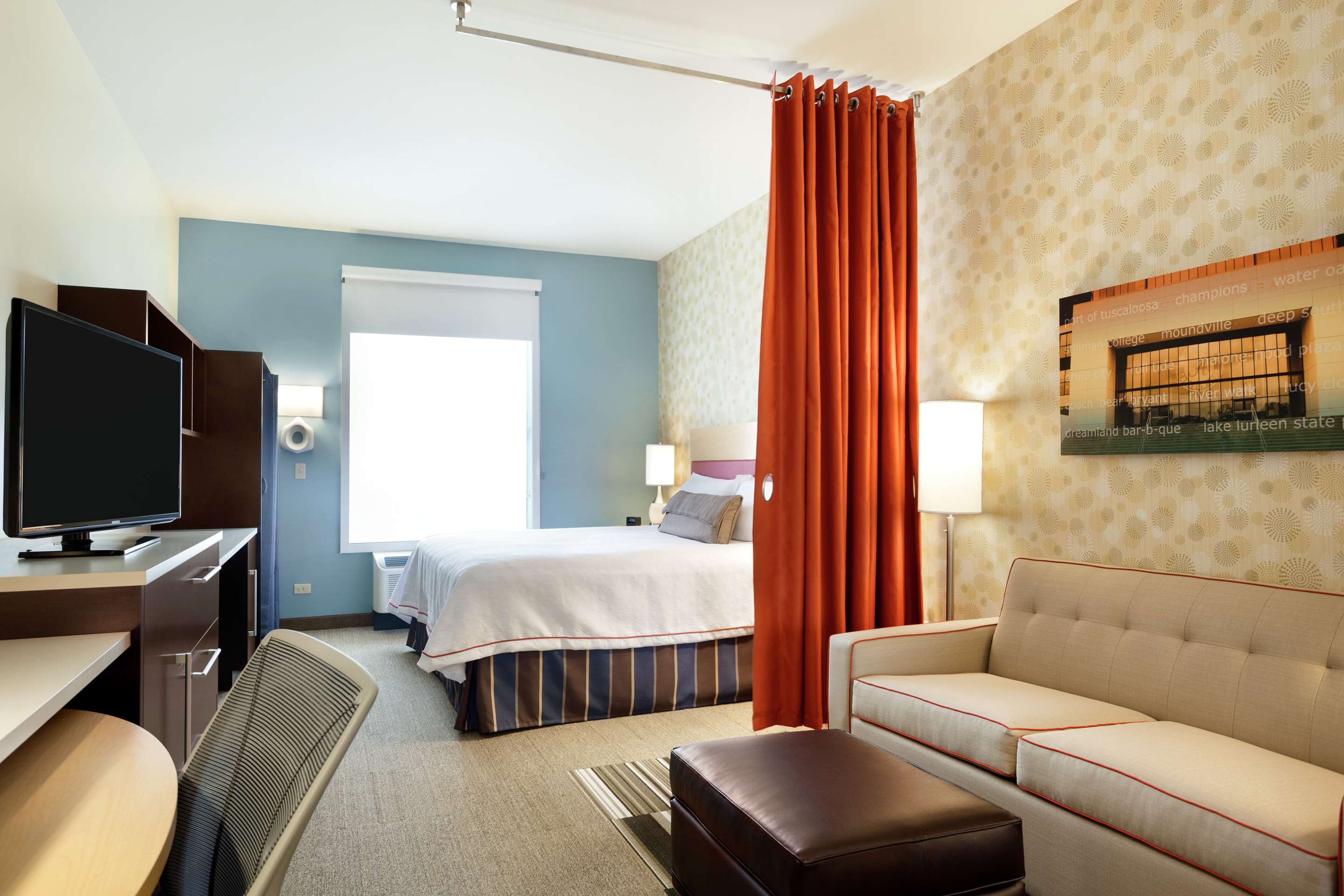 Guest room