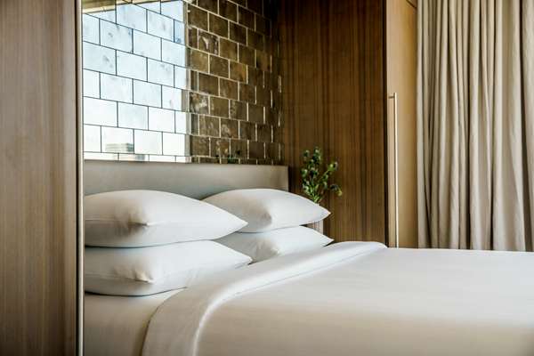 Suite - Hyatt Regency Hotel Galleria Houston