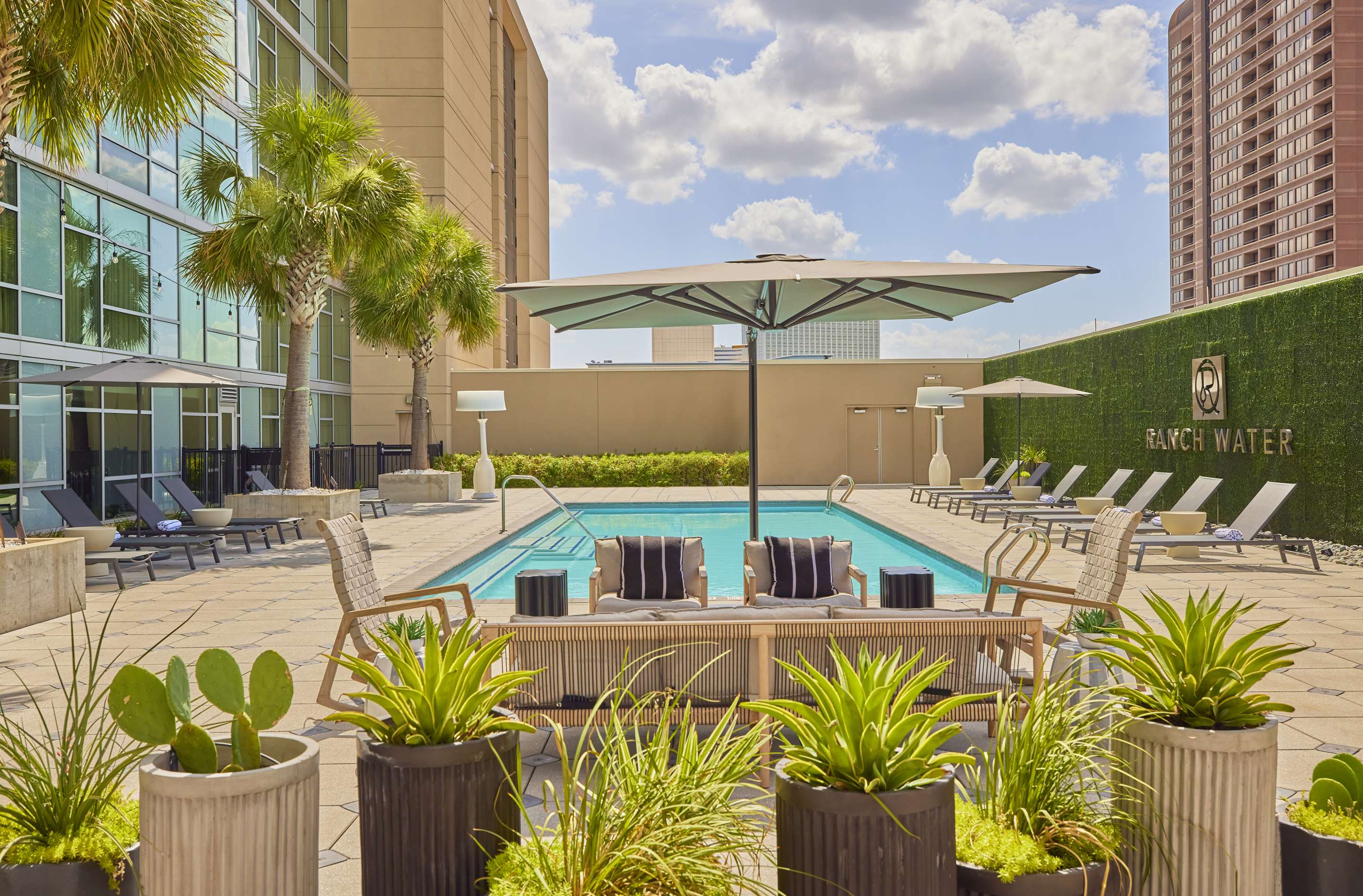 Pool | Hyatt Regency Houston/Galleria
