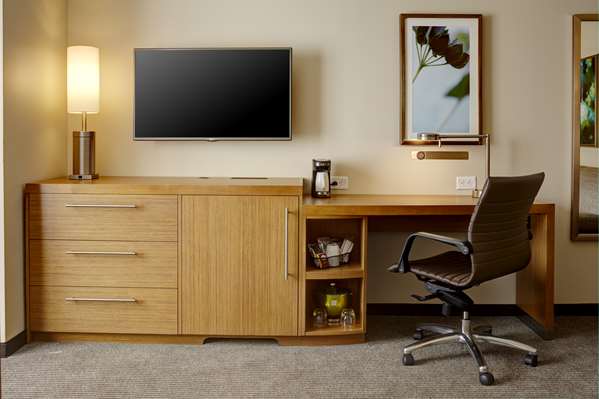  - Hyatt Place Hotel Yonkers - I-87, Exit 4