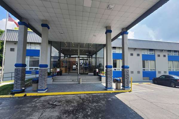 Exterior view - Days Inn Fort Wright - I-71 & I-75, Exit 189