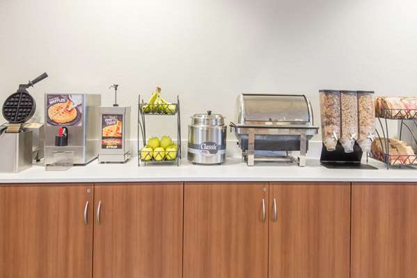  - Microtel Inn & Suites by Wyndham Cadiz