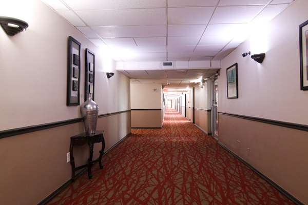  - Ramada Hotel Davenport - I-4, Exit 55