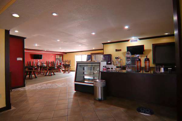  - Ramada Hotel Davenport - I-4, Exit 55