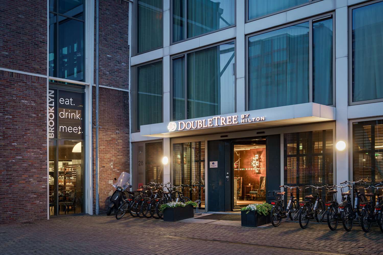 DoubleTree by Hilton Amsterdam – NDSM Wharf