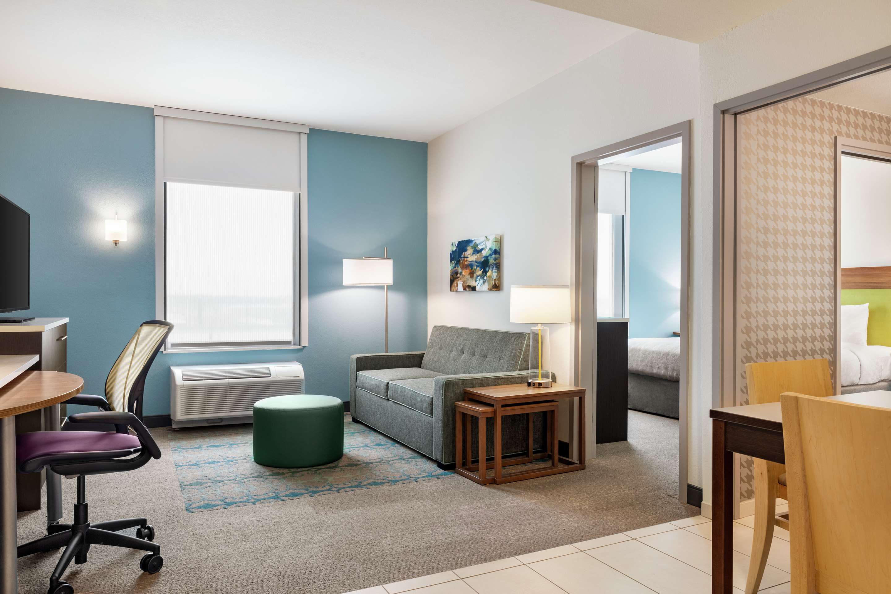 Guest room