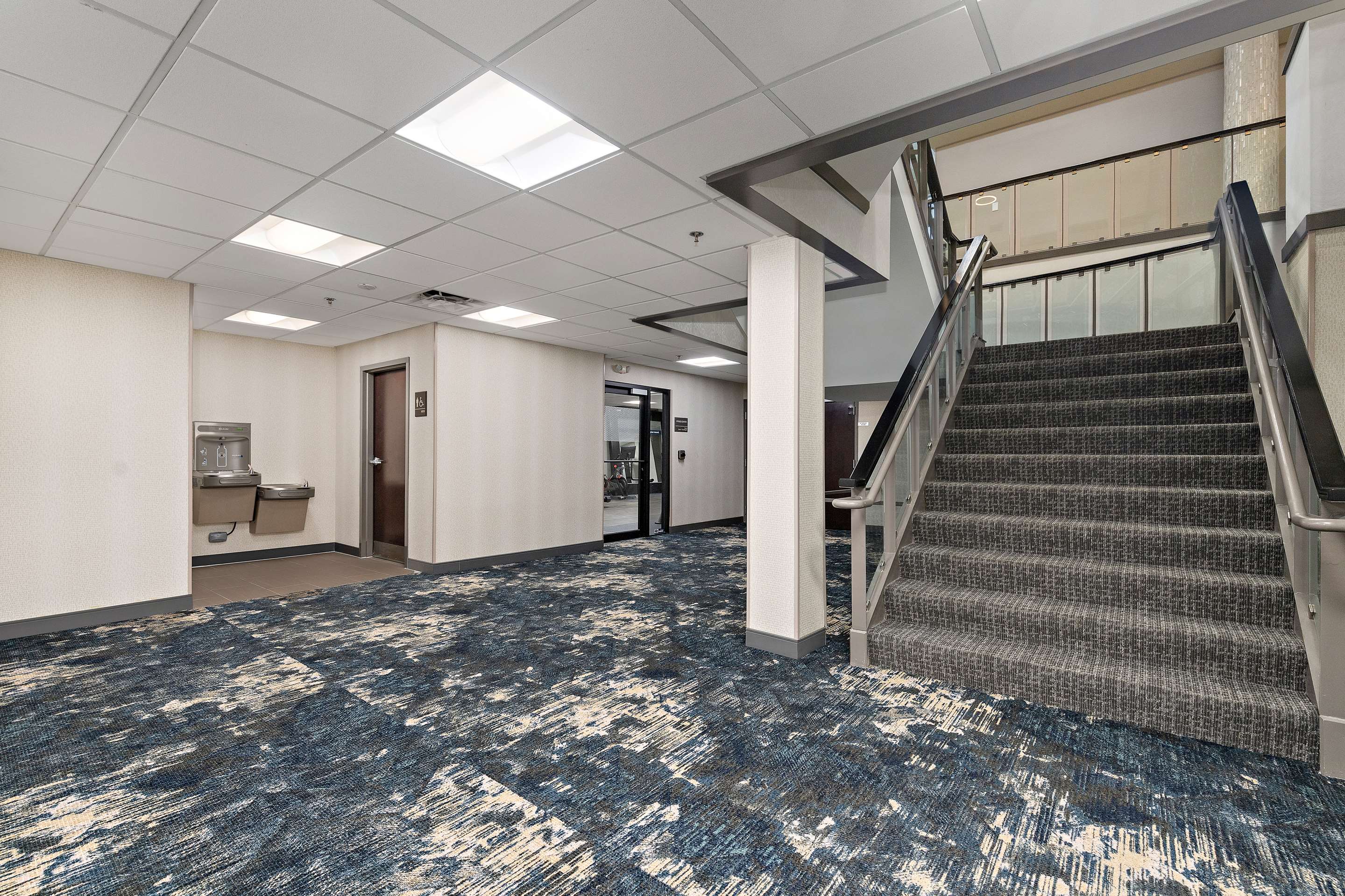 Lobby | Hampton Inn Kansas City/Downtown Financial District
