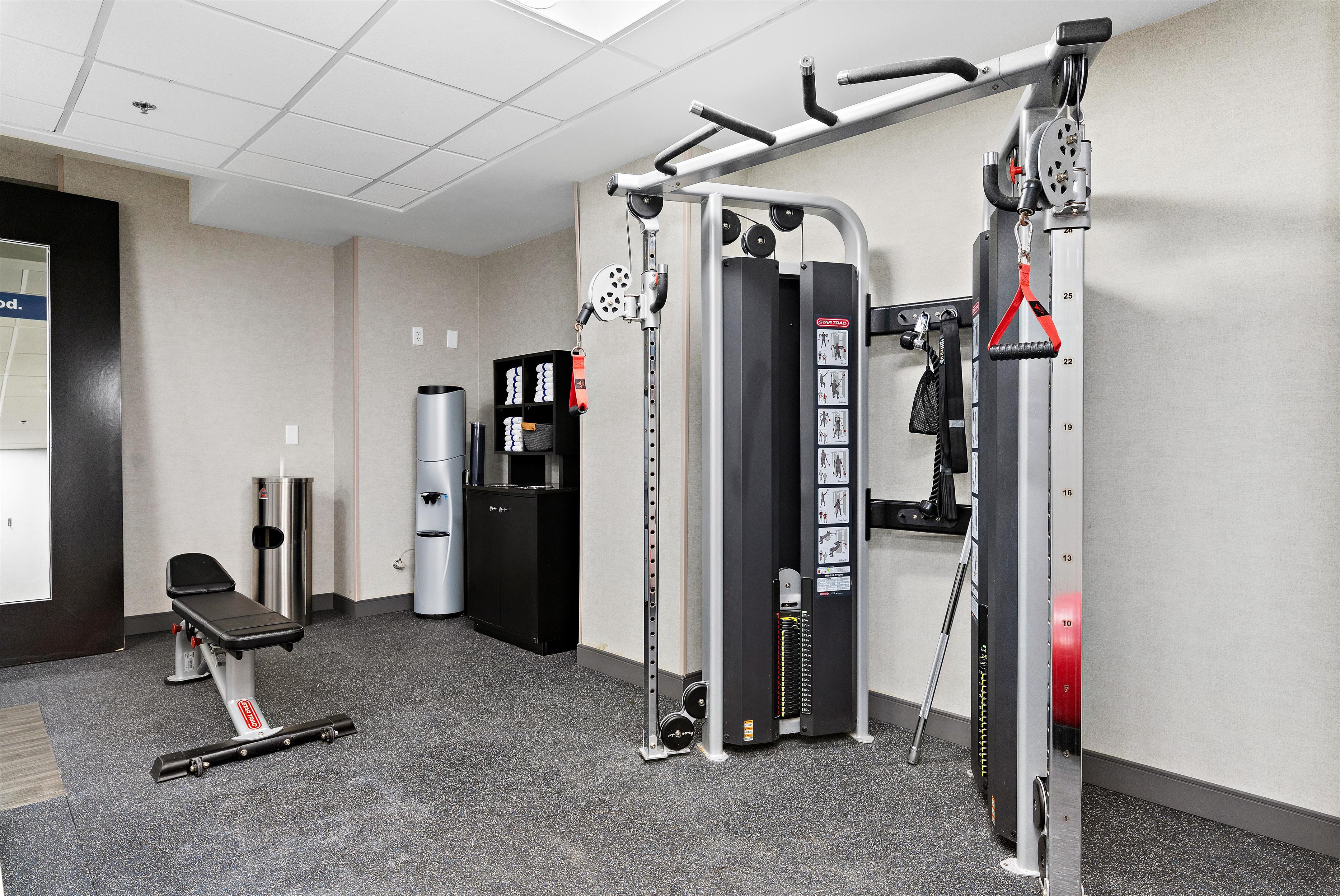 Health club fitness center gym | Hampton Inn Kansas City/Downtown Financial District