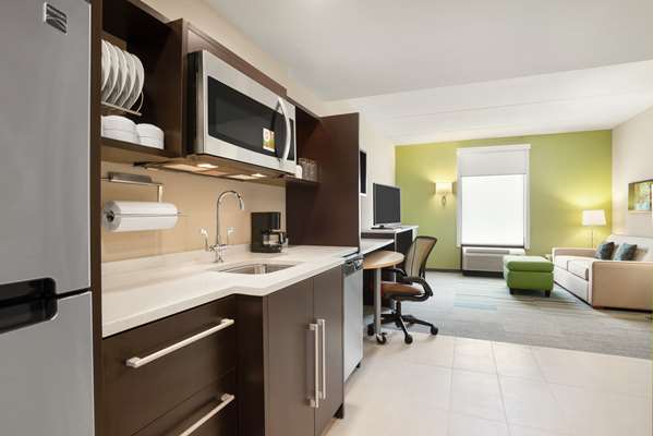  - Home2 Suites by Hilton West Knoxville - I-40 & I-75, Exit 378