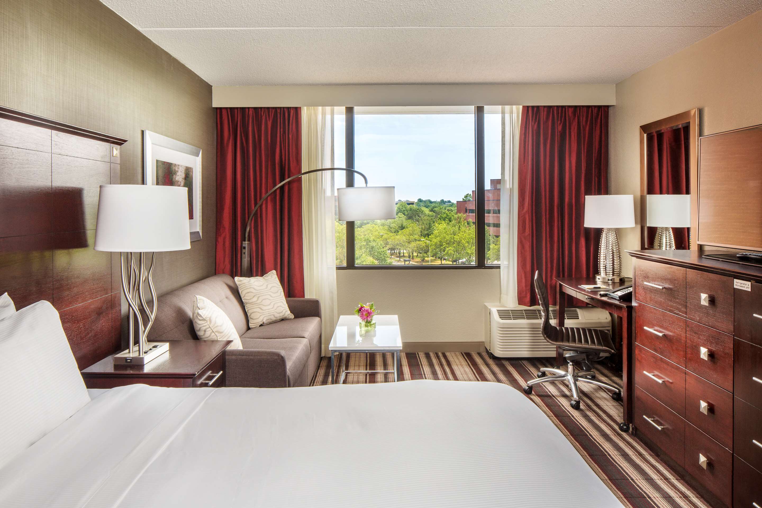Guest room