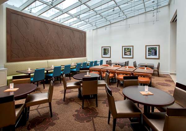 Restaurant - Hilton Garden Inn North Loop Chicago