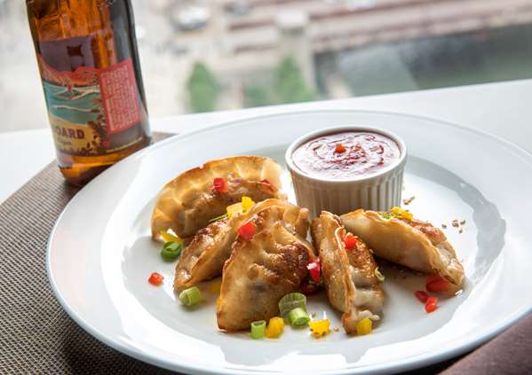 Restaurant - Hilton Garden Inn North Loop Chicago