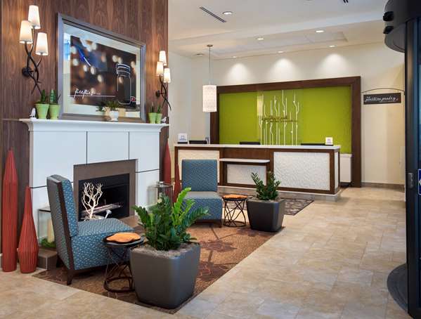  - Hilton Garden Inn North Loop Chicago
