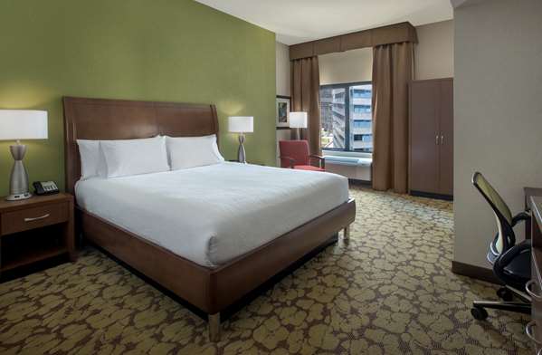  - Hilton Garden Inn North Loop Chicago