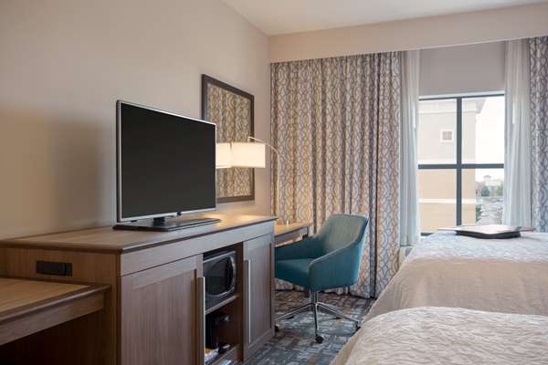  - Hampton Inn & Suites West Des Moines - I-35, Exit 70