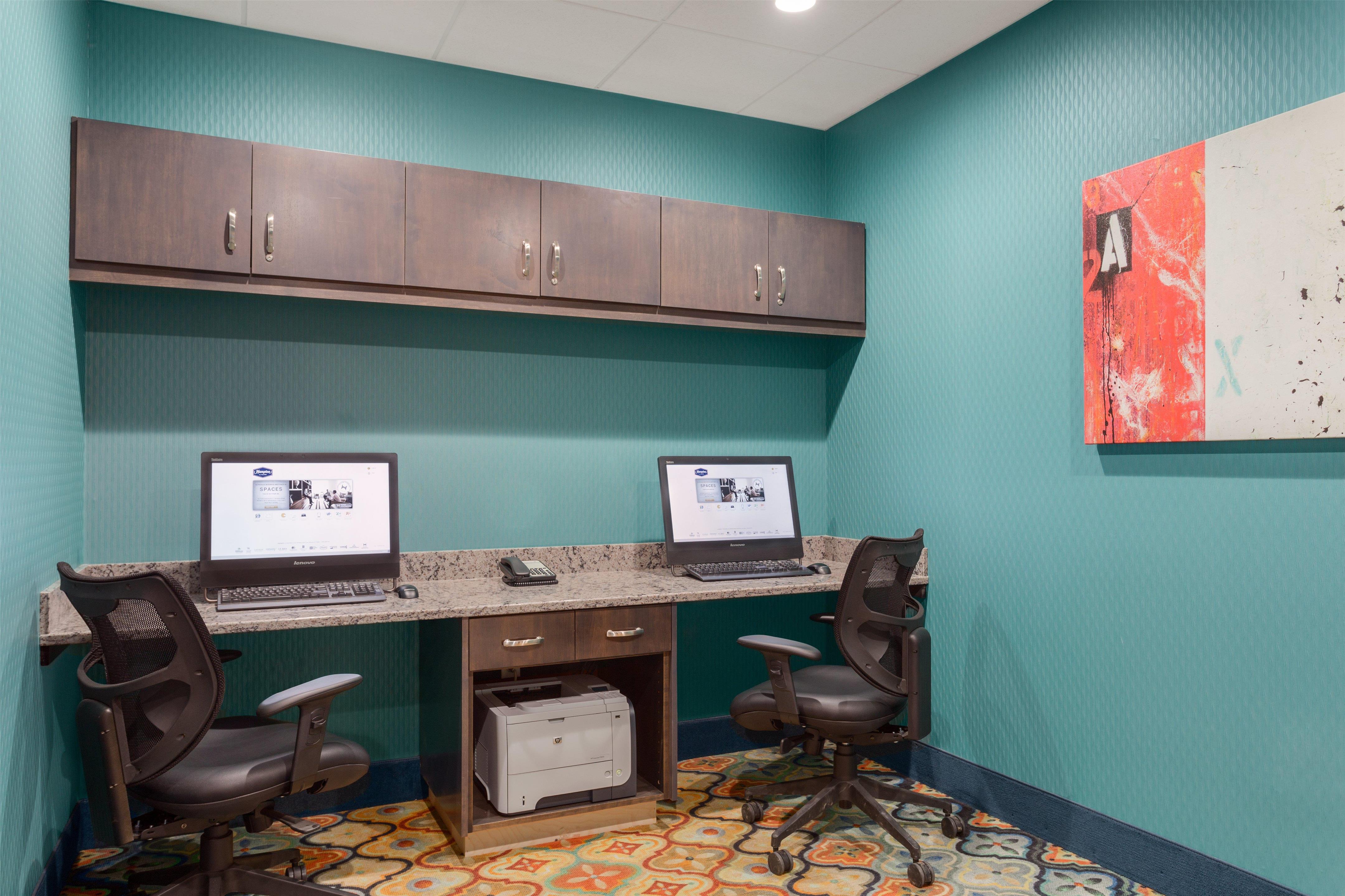 Business Center | Hampton Inn & Suites West Des Moines/SW Mall Area