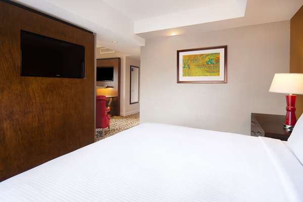  - Sam Houston Hotel Downtown Houston - I-10, Exit 769A & 769B