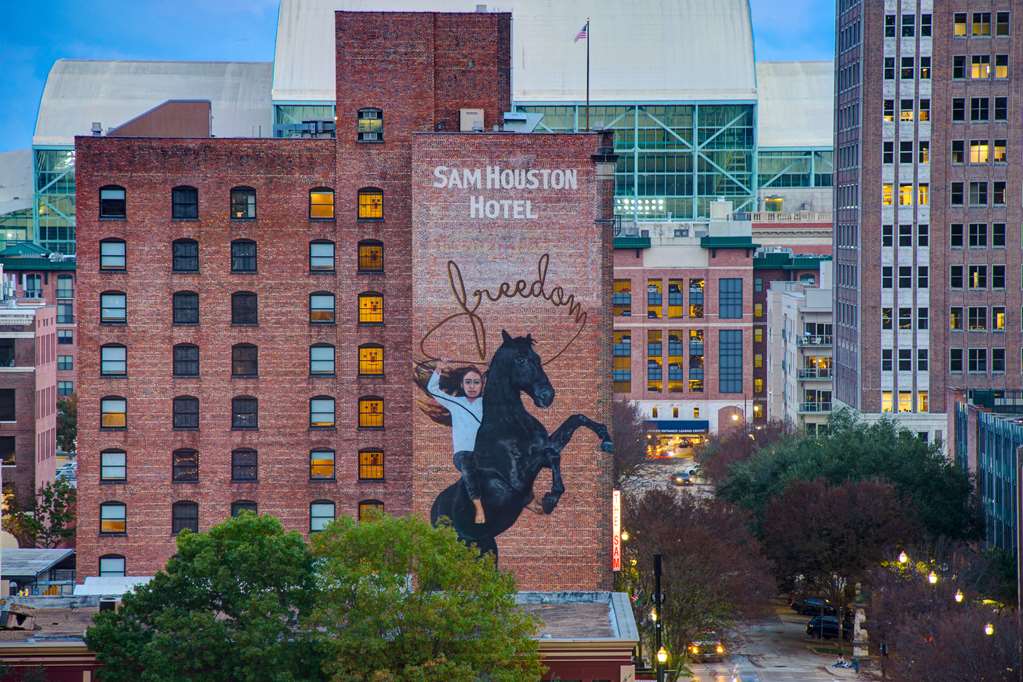 Sam Houston Hotel