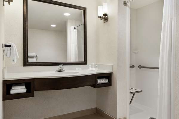  - Hilton Garden Inn Wallingford - I-91, Exit 15