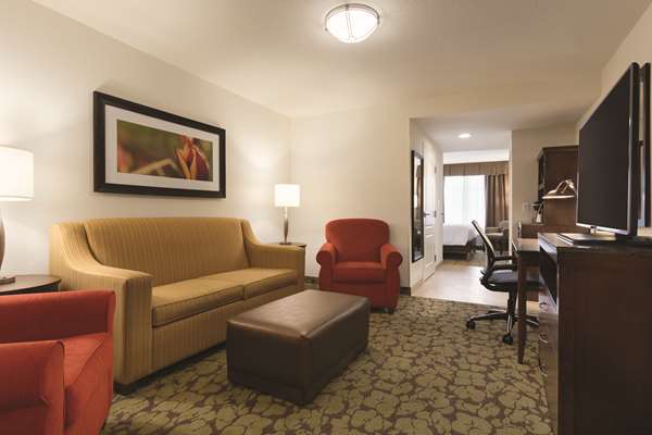  - Hilton Garden Inn Wallingford - I-91, Exit 15