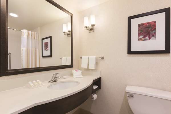  - Hilton Garden Inn Wallingford - I-91, Exit 15