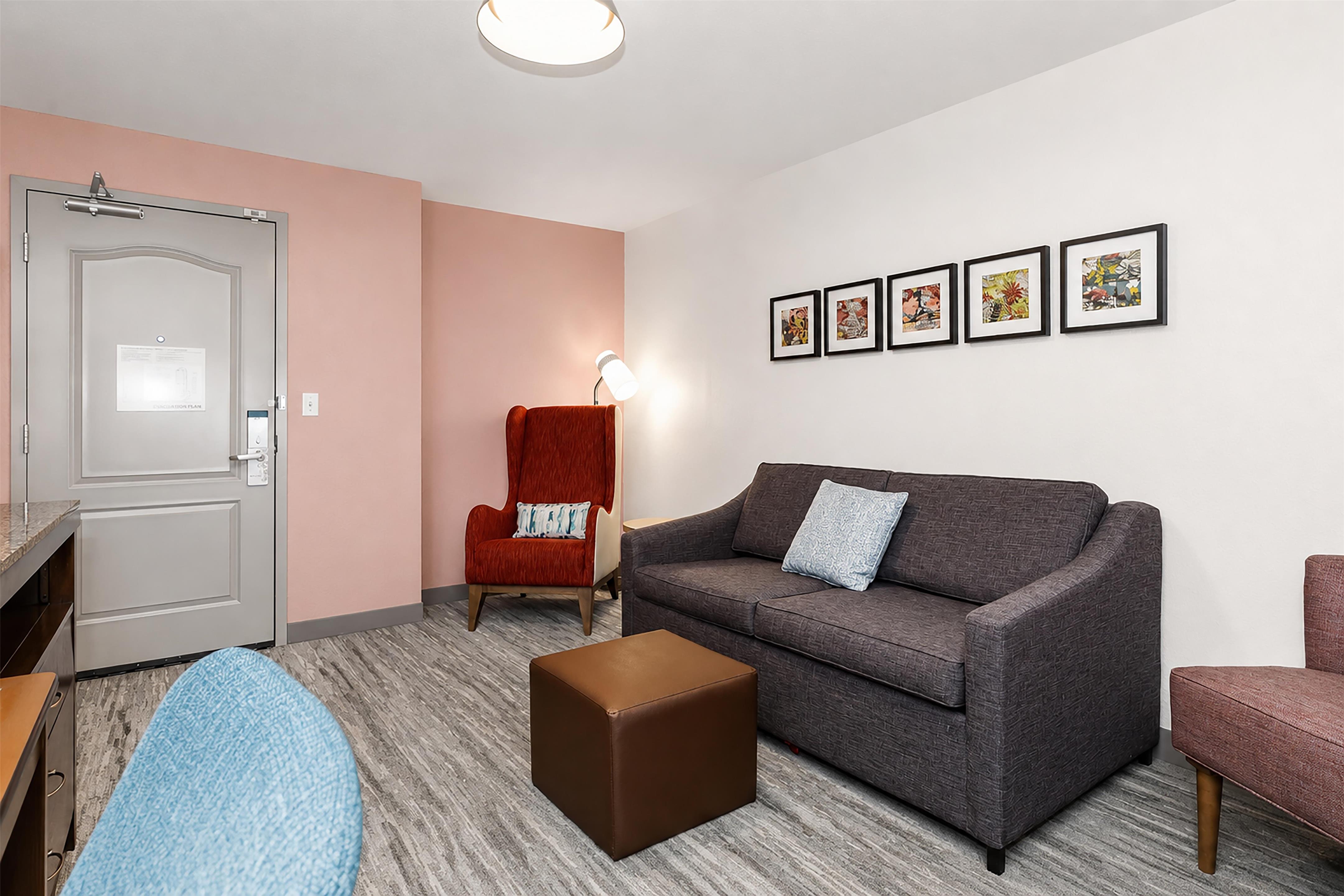 Guest room