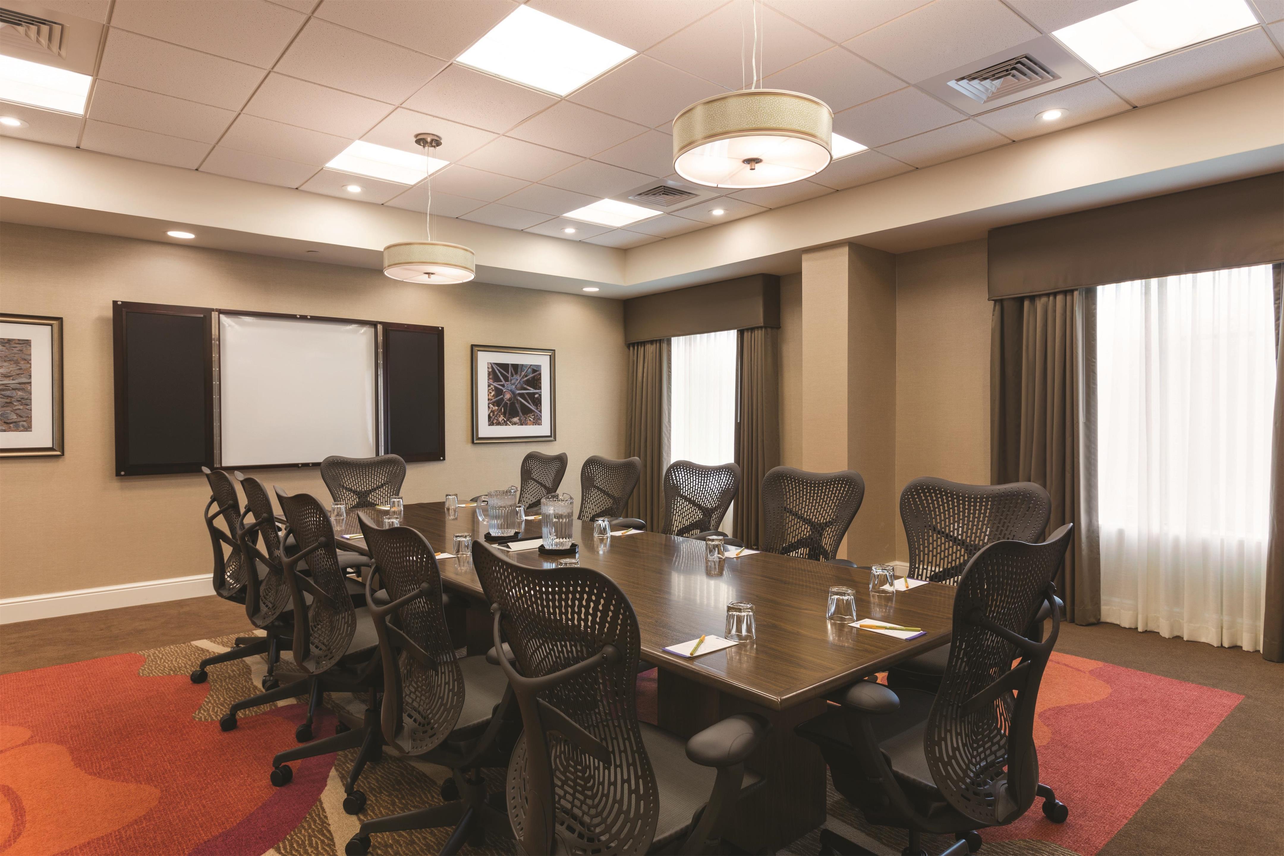 Meeting Room | Hilton Garden Inn Wallingford/Meriden