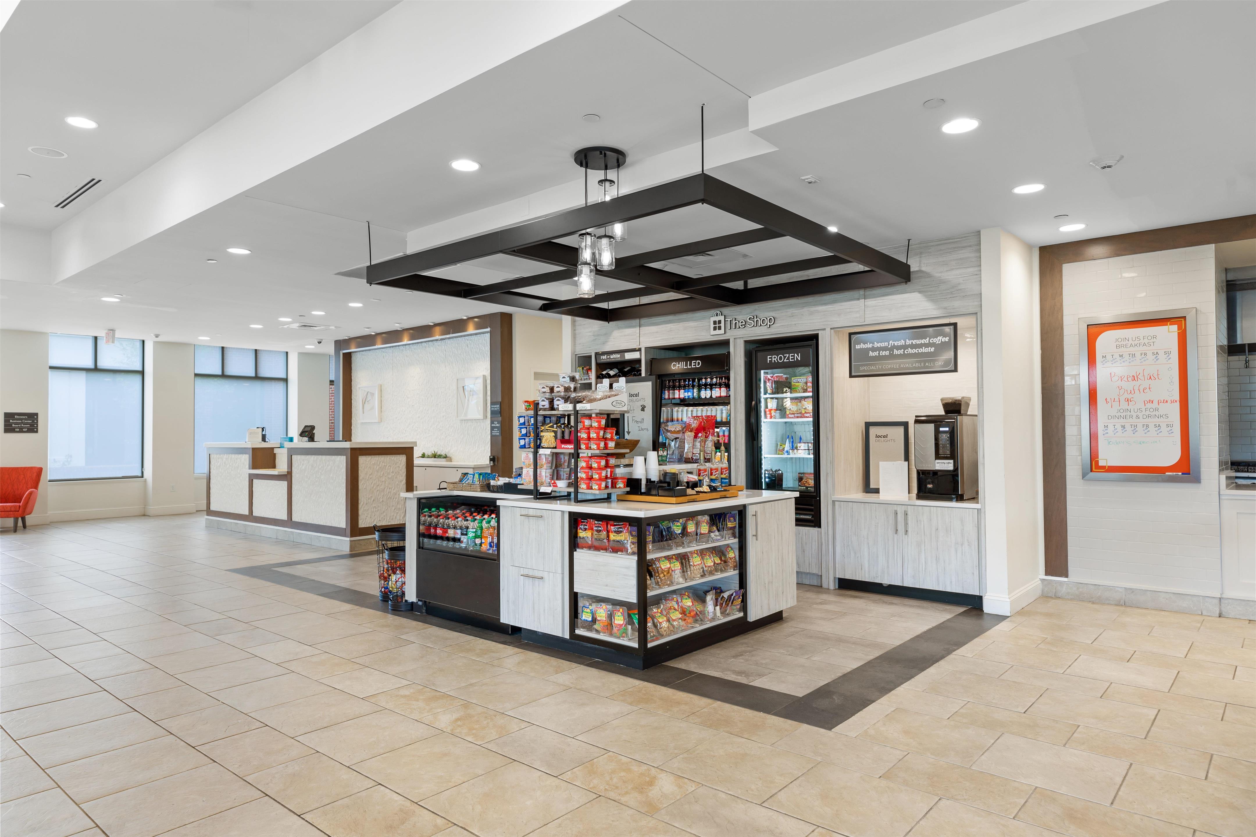 Restaurant | Hilton Garden Inn Wallingford/Meriden