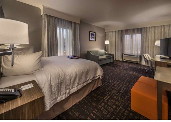  - Hampton Inn & Suites West Reno - I-80, Exit 9