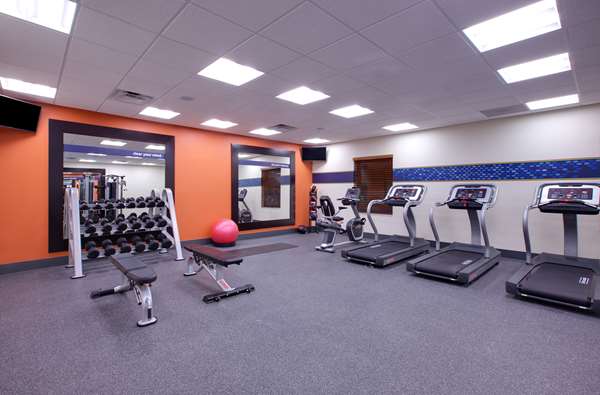 Fitness/ Exercise Room - Hampton Inn Snyder