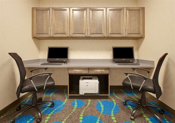 Conference Area - Hampton Inn Snyder