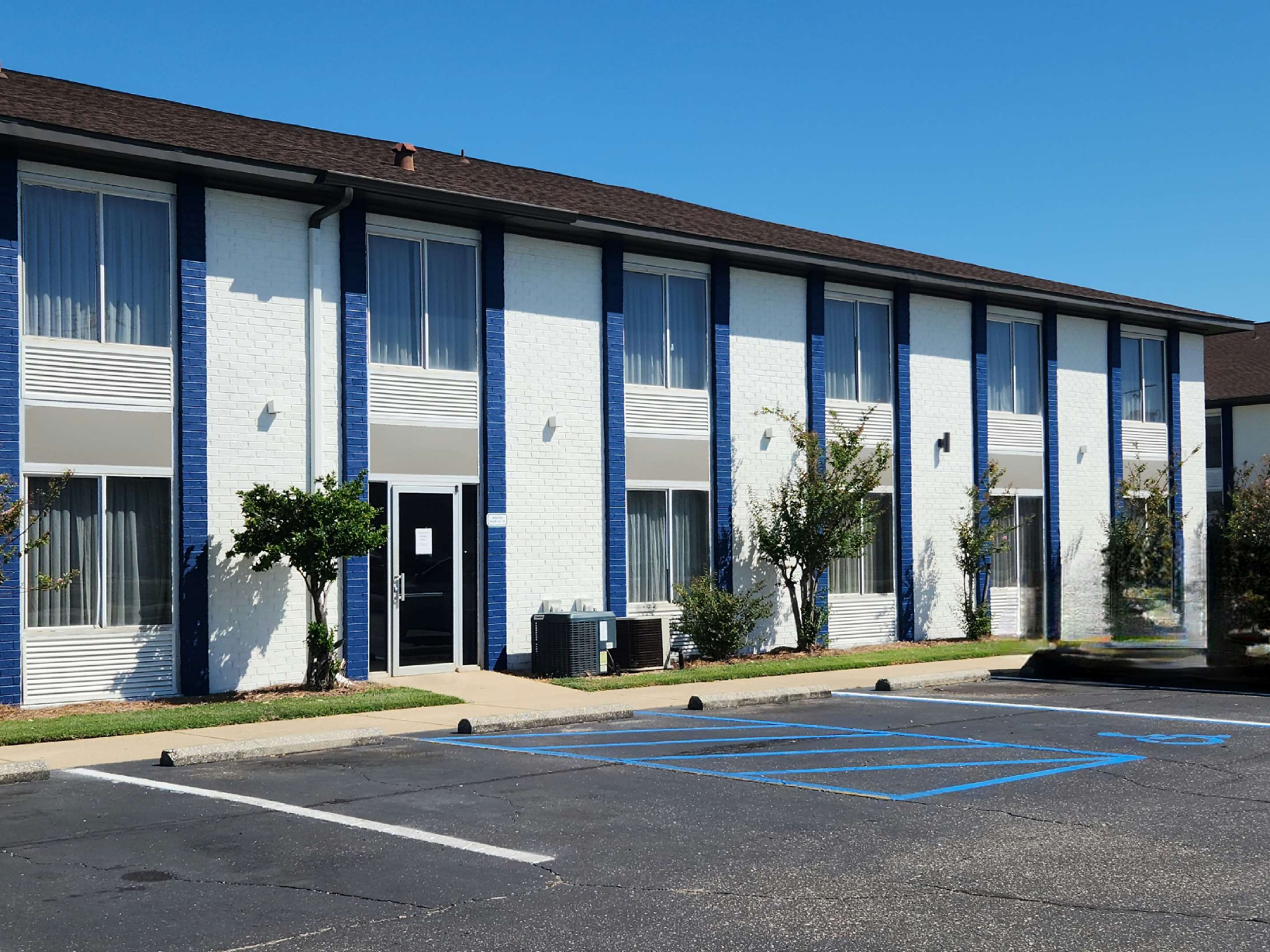 Exterior | Americas Best Value Inn & Suites Foley Gulf Shores