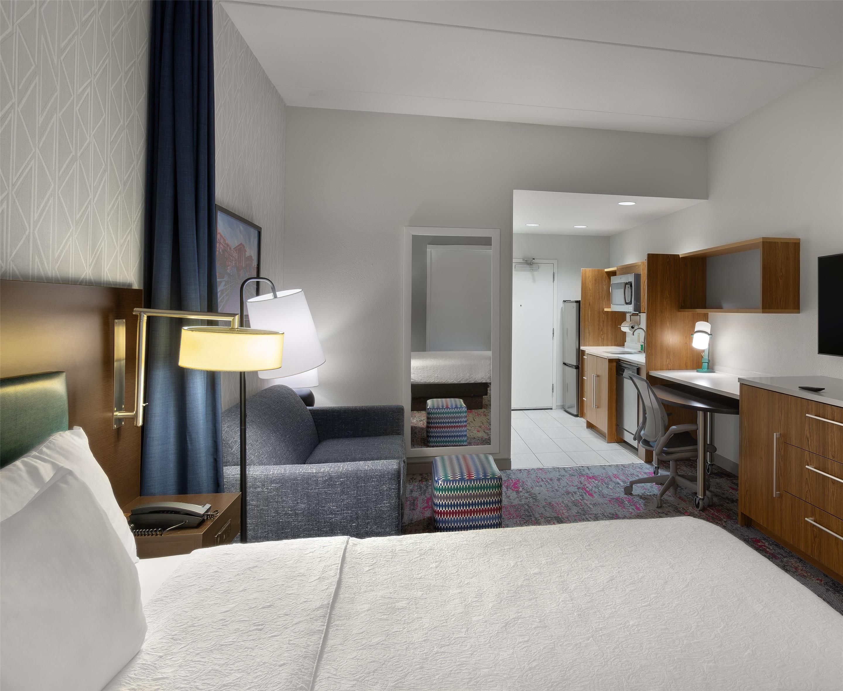 Guest room