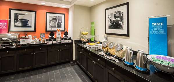Restaurant - Hampton Inn & Suites Orlando - I-4, Exits 71 & 72