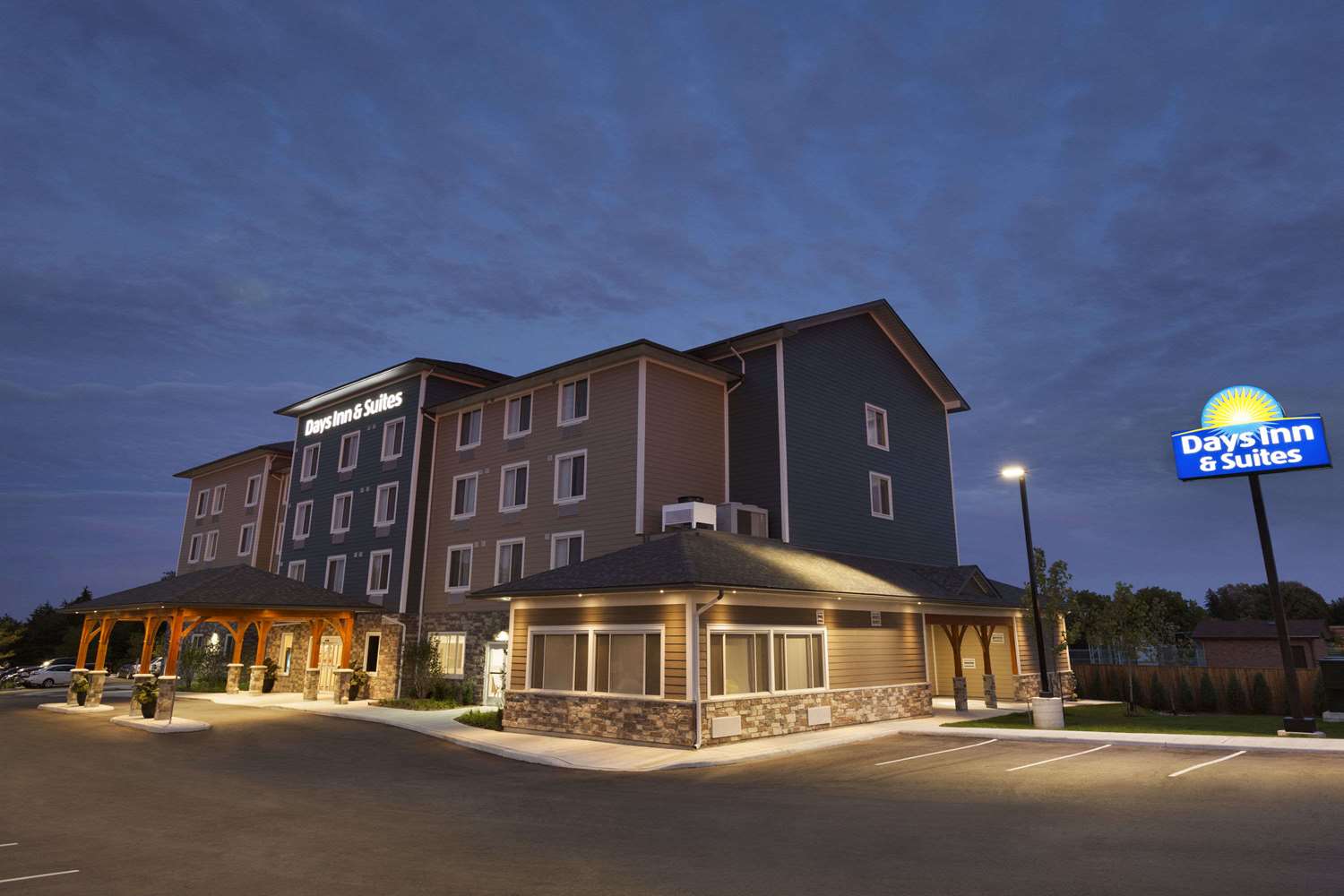 Days Inn & Suites Lindsay, ON See Discounts