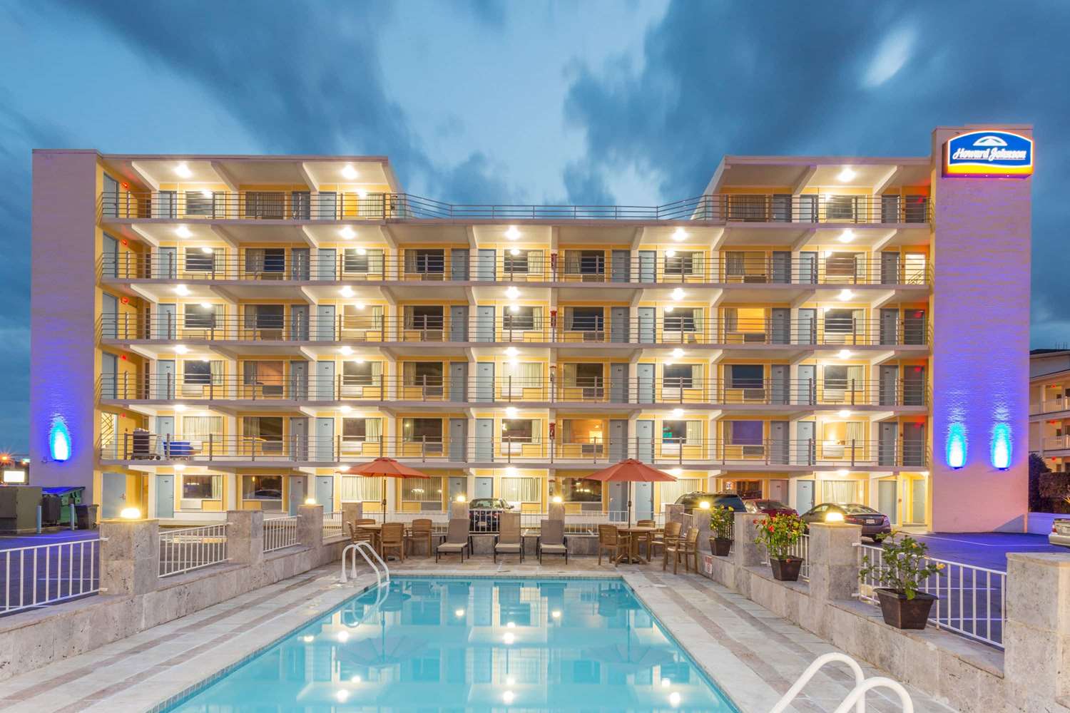 Howard Johnson Hotel Virginia Beach, VA See Discounts