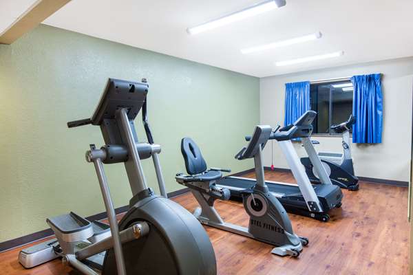 Fitness/ Exercise Room - Super 8 Hotel Frederick - I-70, Exit 54