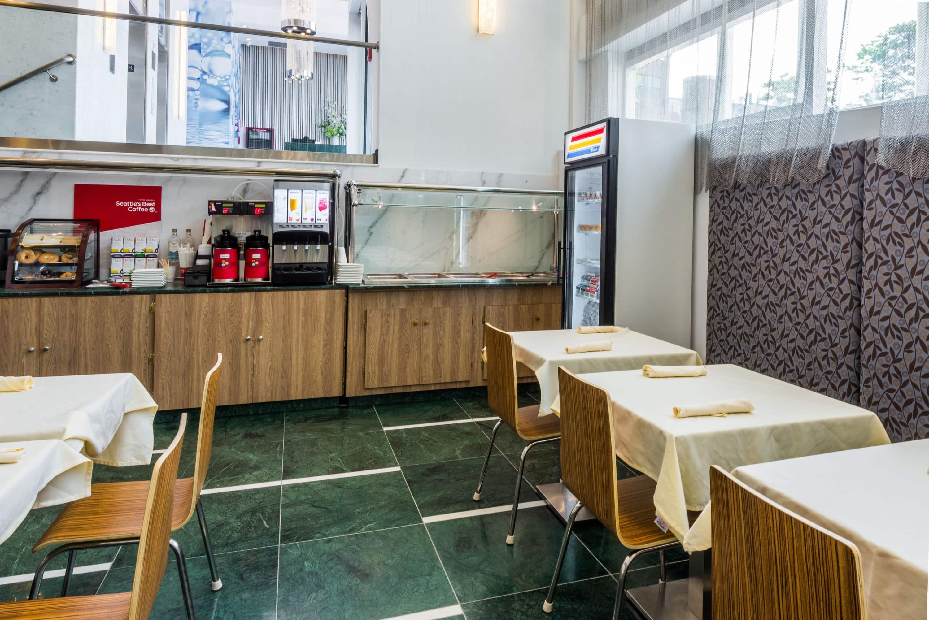 Breakfast area