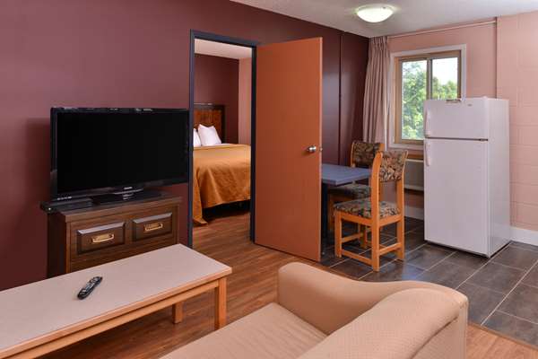Suite - Canadas Best Value Inn & Suites Castlegar