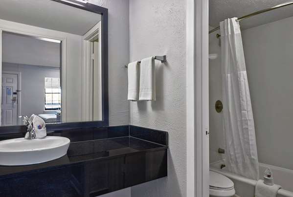 Guest Room,On-Site