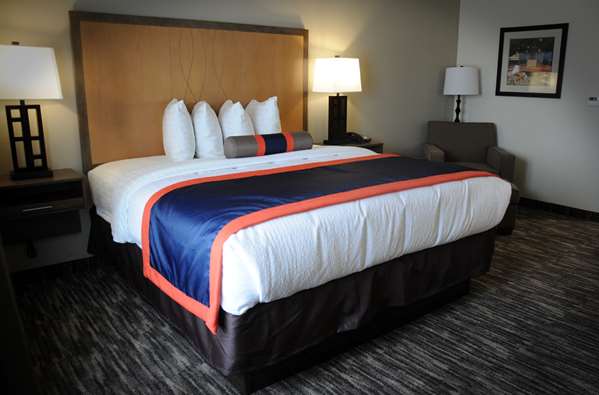  - Best Western Plus Ardmore Inn & Suites