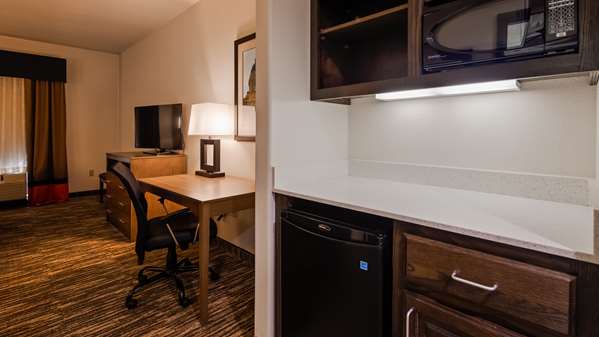  - Best Western Plus Ardmore Inn & Suites