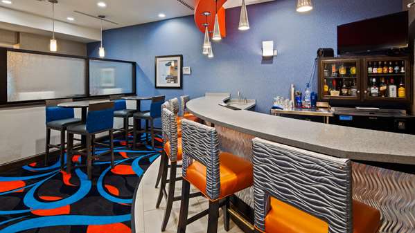 Bar - Best Western Plus Ardmore Inn & Suites